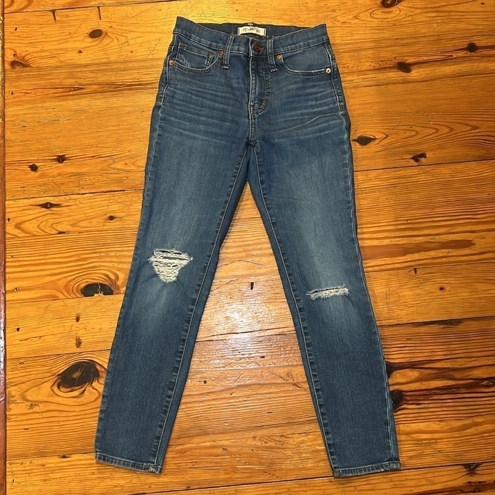 Madewell 9" High-Rise Skinny Crop Jeans - Picture 3 of 9